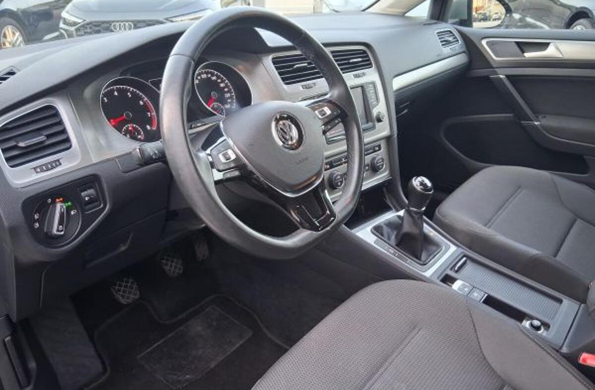 VOLKSWAGEN Golf 1.0 TSI GPS Edition