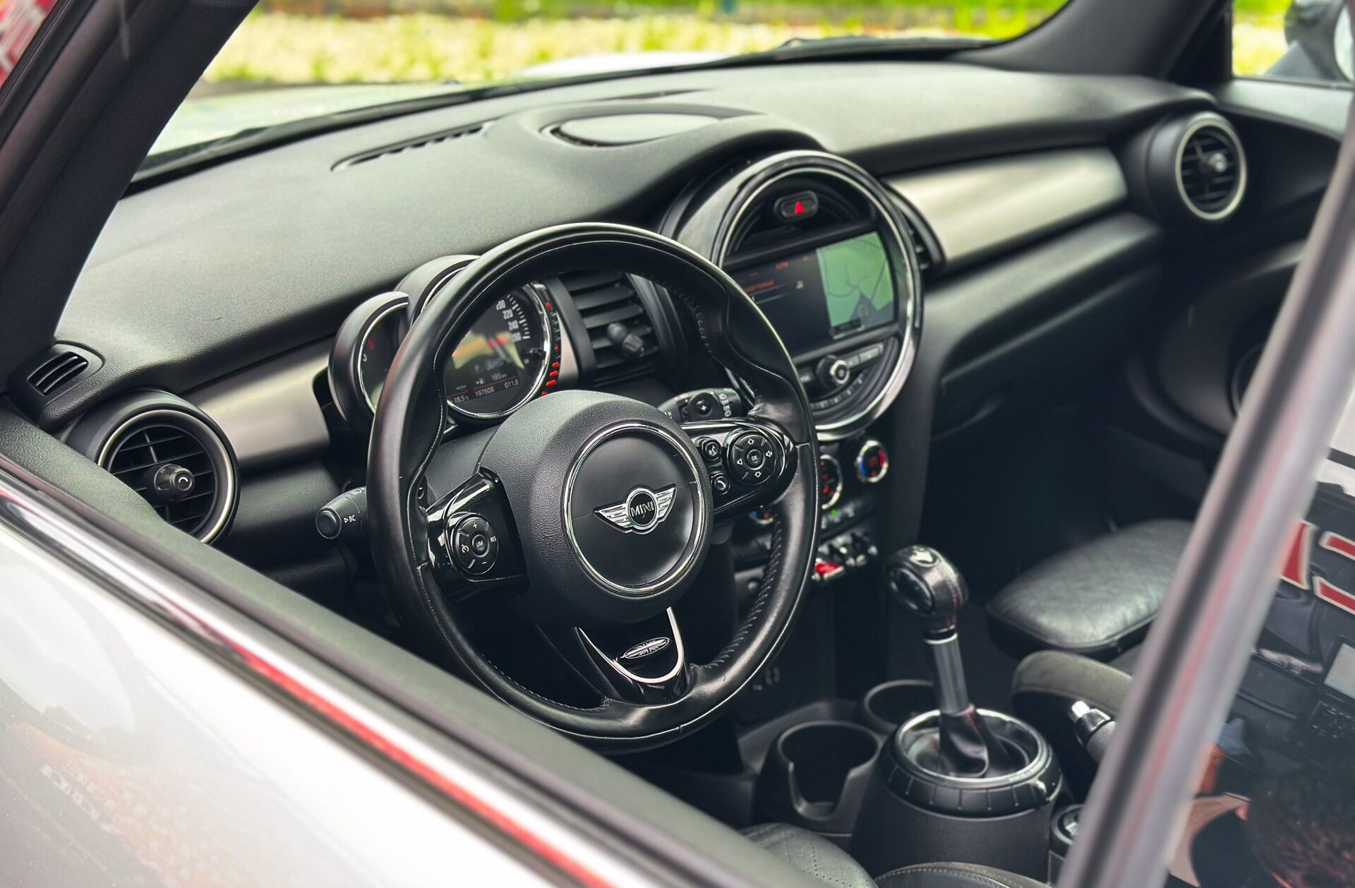 MINI Mini Cooper SD Auto Desportiva