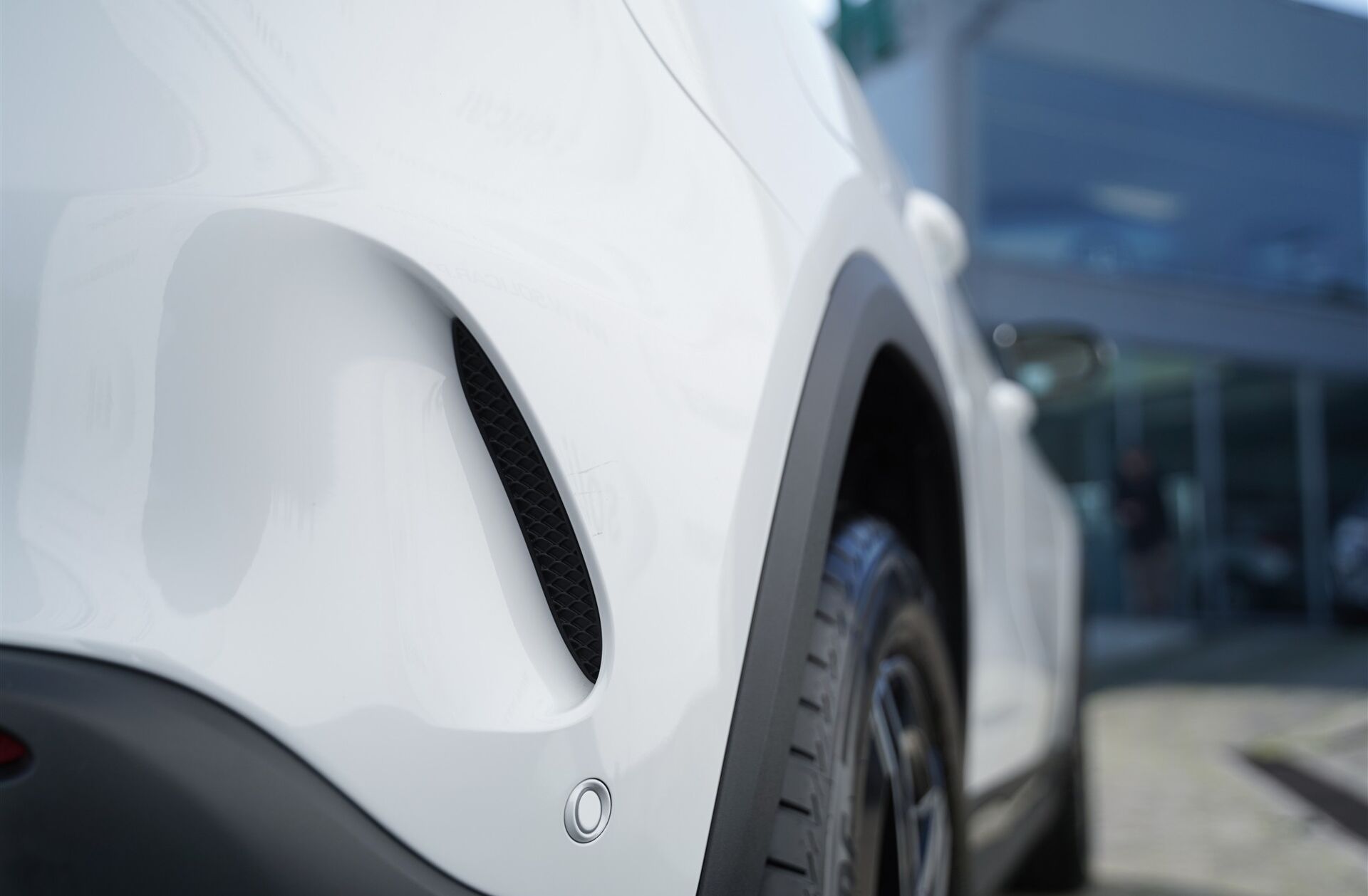 MERCEDES EQA 250+ AMG Line