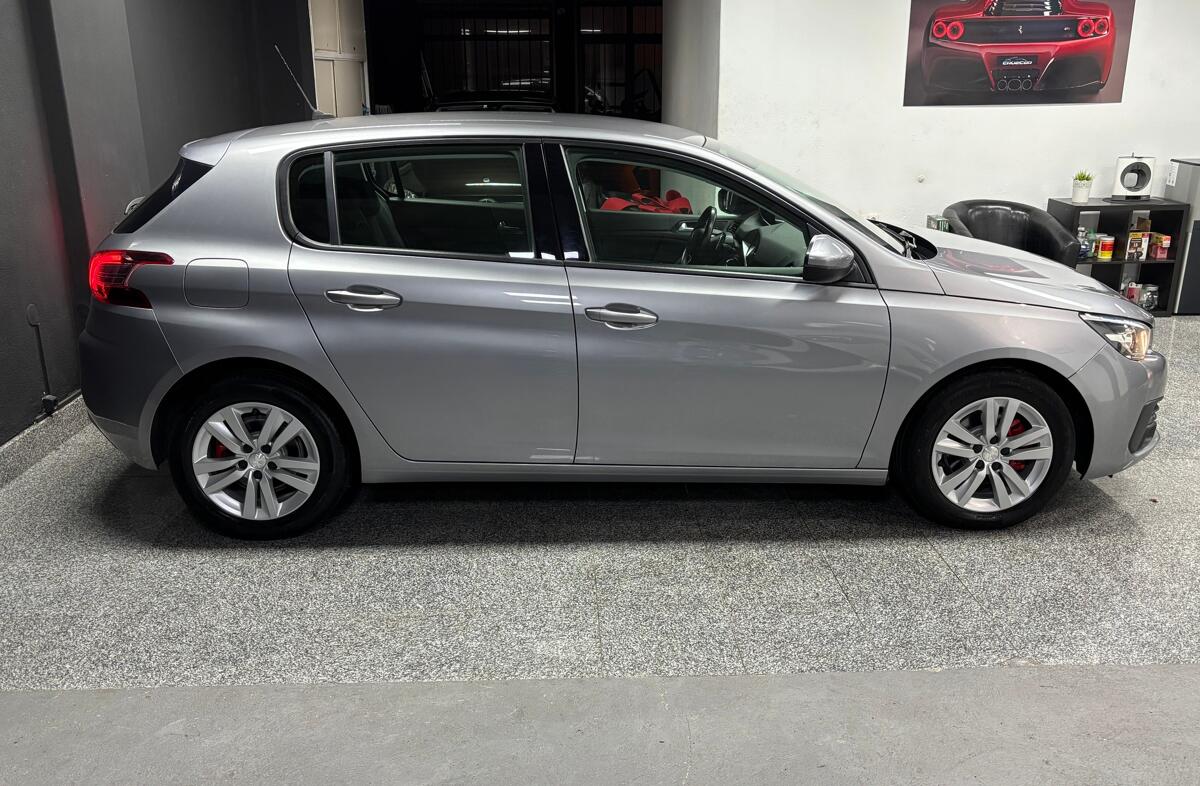 PEUGEOT 308 1.5 BlueHDi Allure Pack EAT8