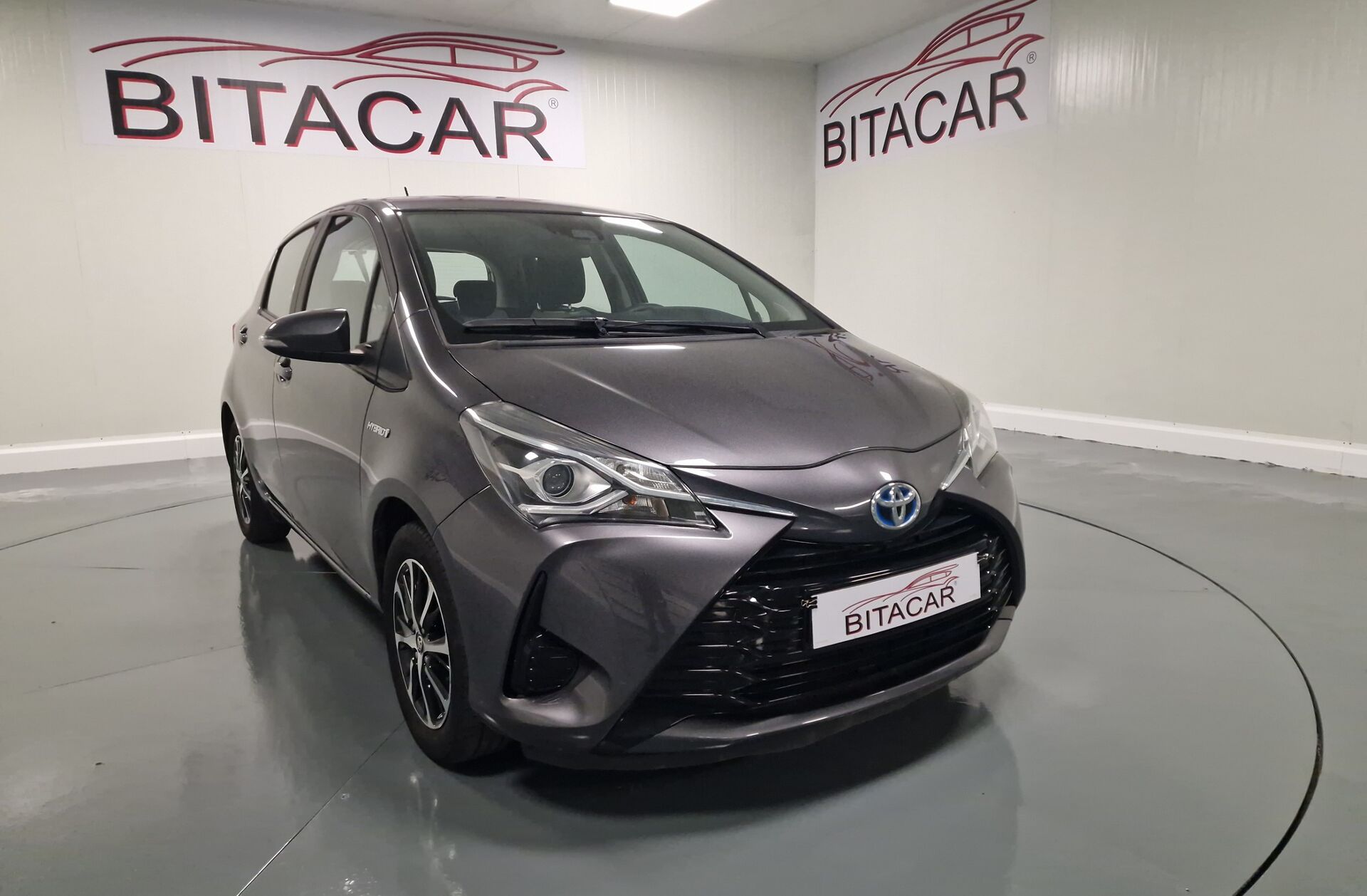 TOYOTA Yaris 1.5 HSD Comfort