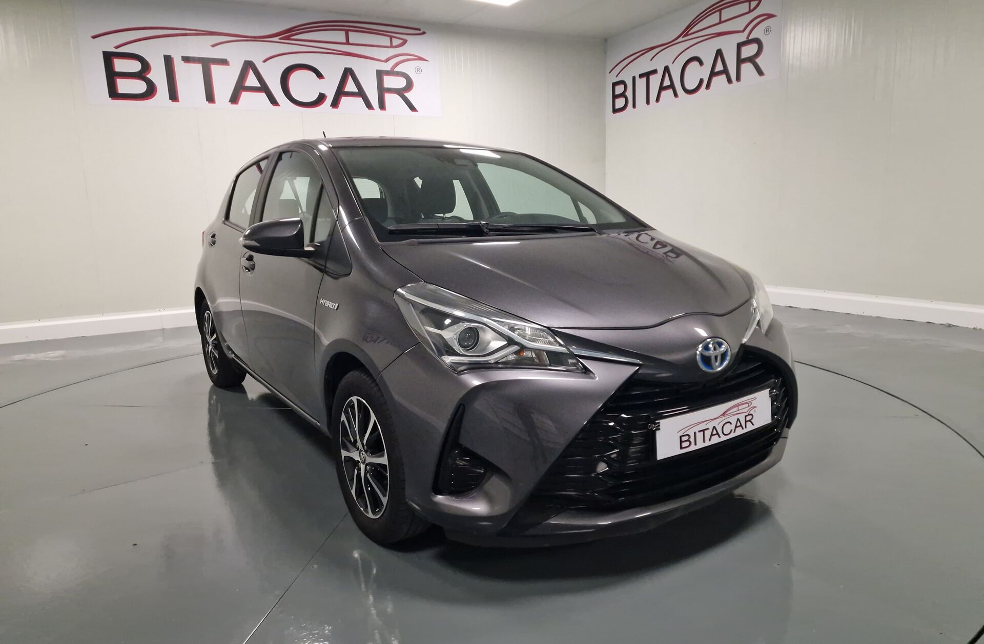 TOYOTA Yaris 1.5 HSD Comfort