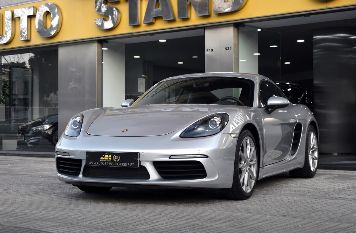 PORSCHE 718 Cayman 2.0