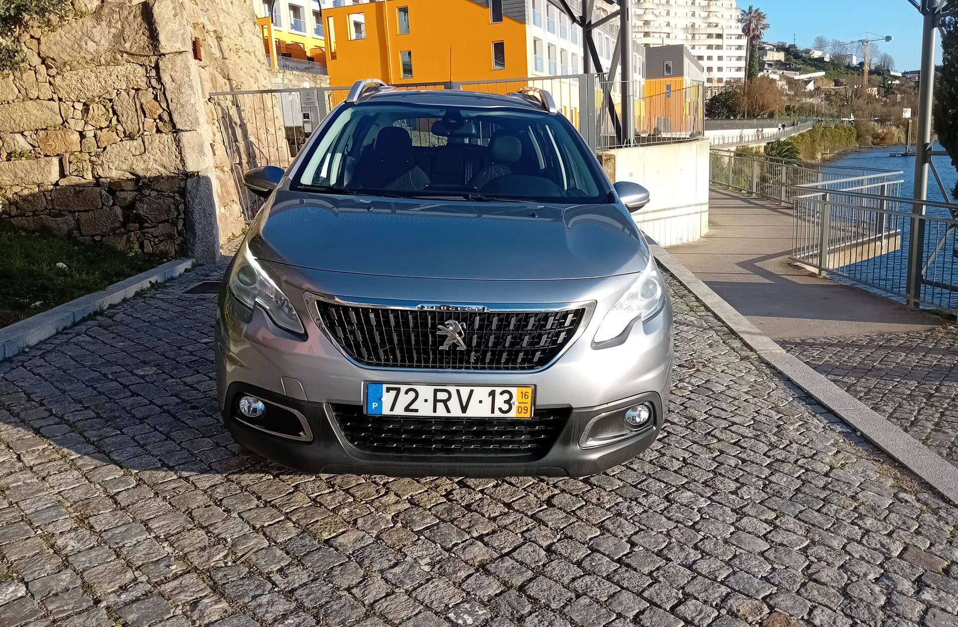 PEUGEOT 2008 1.6 BlueHDi Style