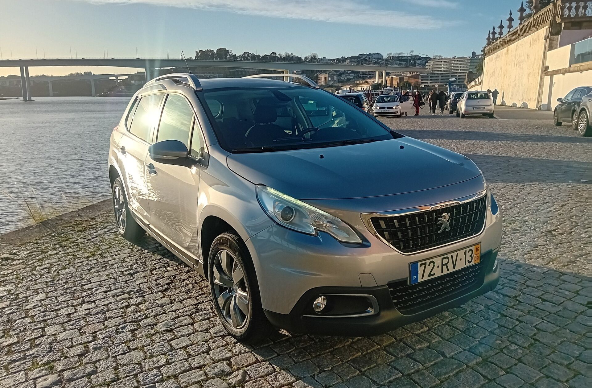 PEUGEOT 2008 1.6 BlueHDi Style