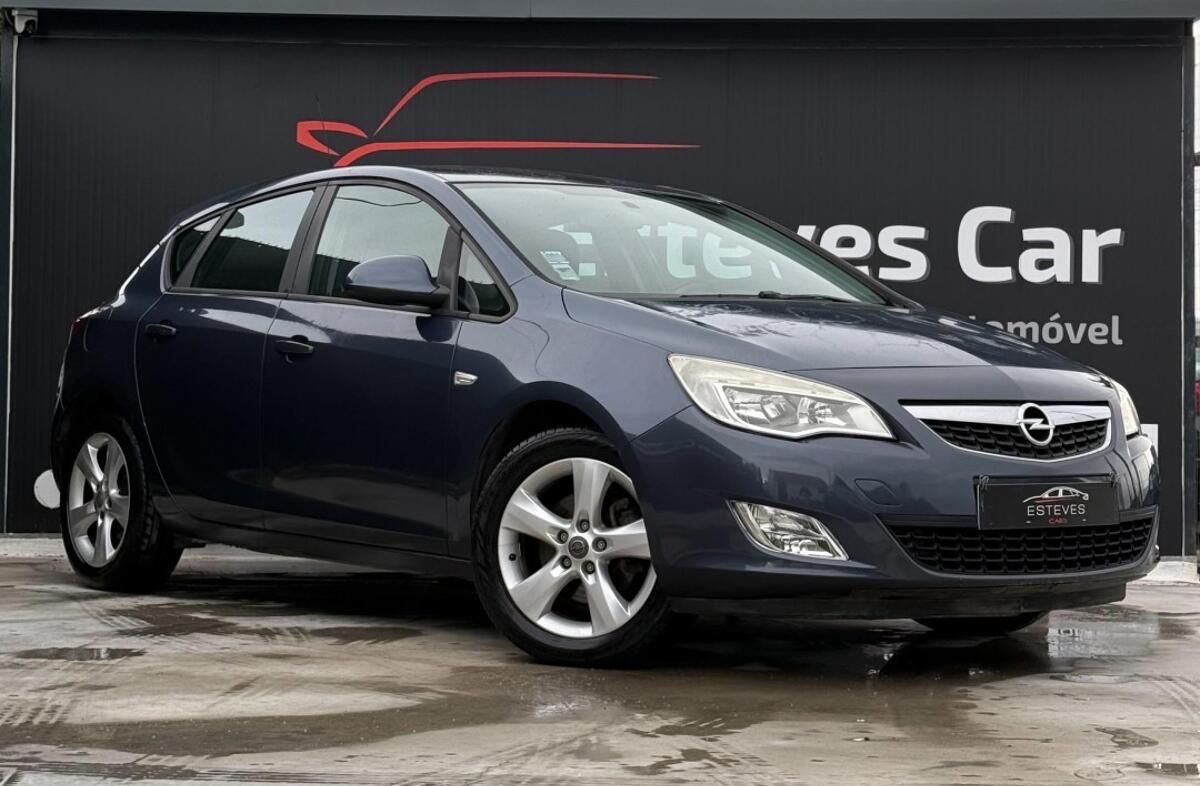 OPEL Astra Sport 1.7 CDTi