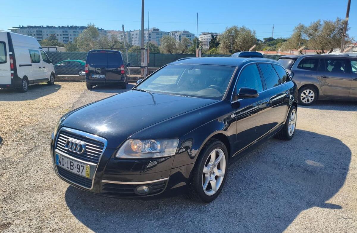 AUDI A6 2.0 TDi