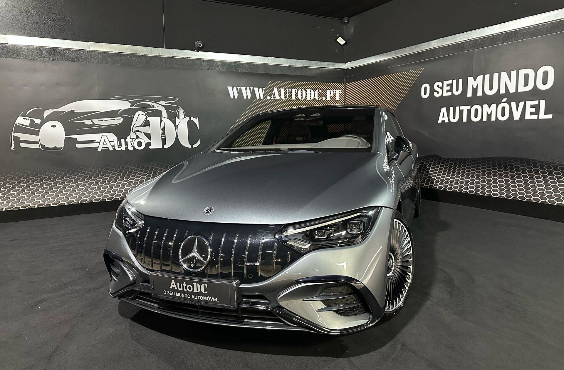MERCEDES EQE 53 AMG 4Matic+