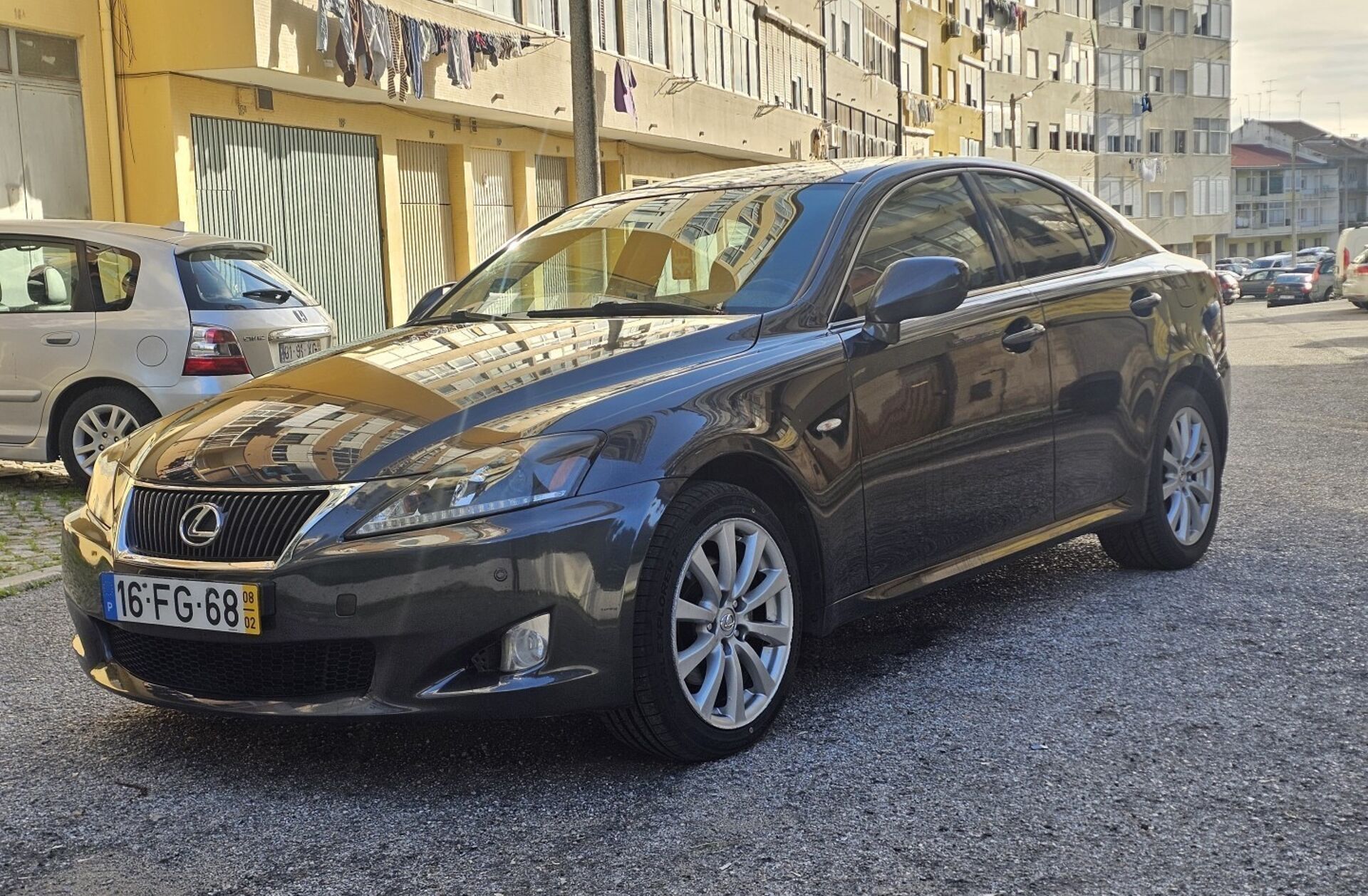 LEXUS IS 220d Base 11
