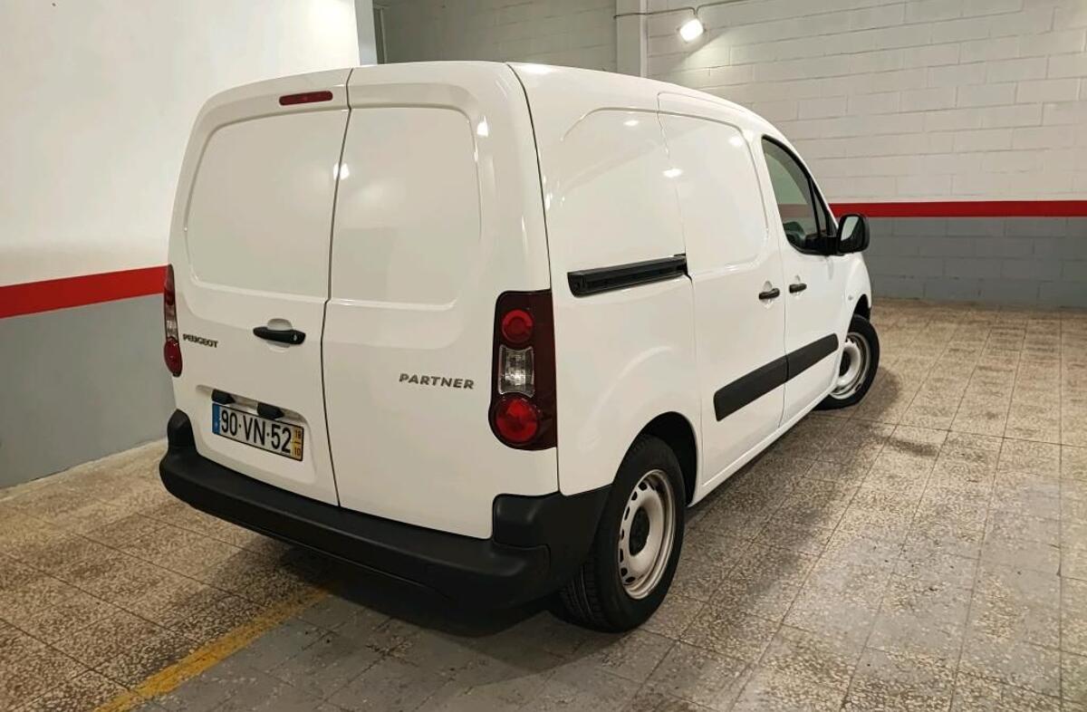 PEUGEOT Partner 1.6 BlueHDi L1 Premium