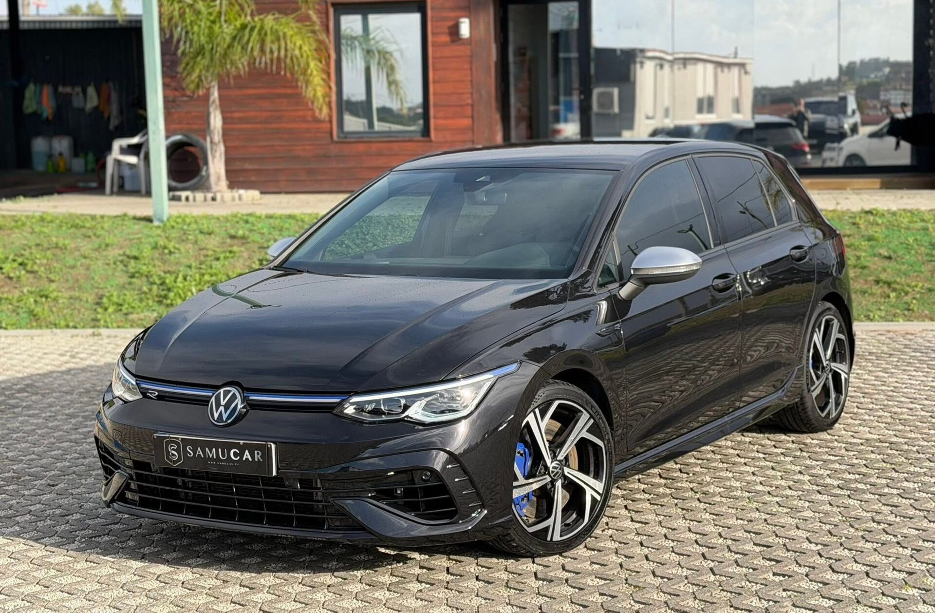 VOLKSWAGEN Golf 2.0 TSI R DSG