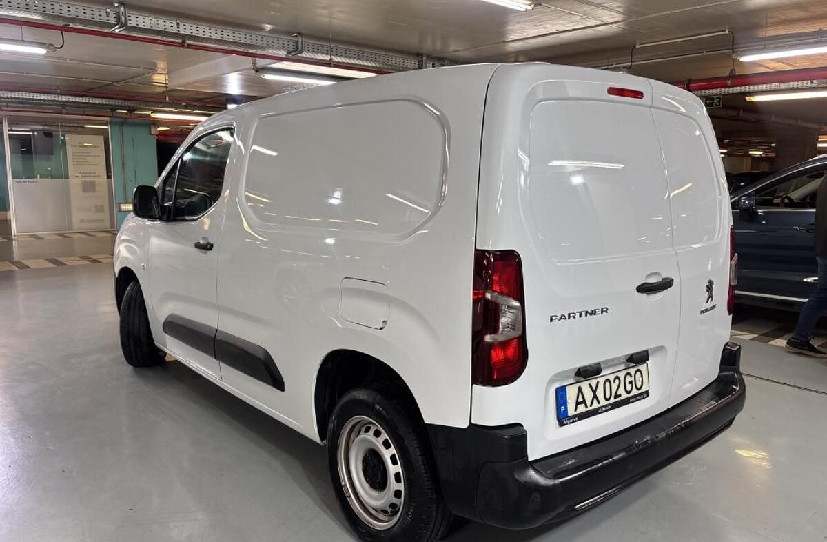 PEUGEOT Partner 1.5 BlueHDi Standard
