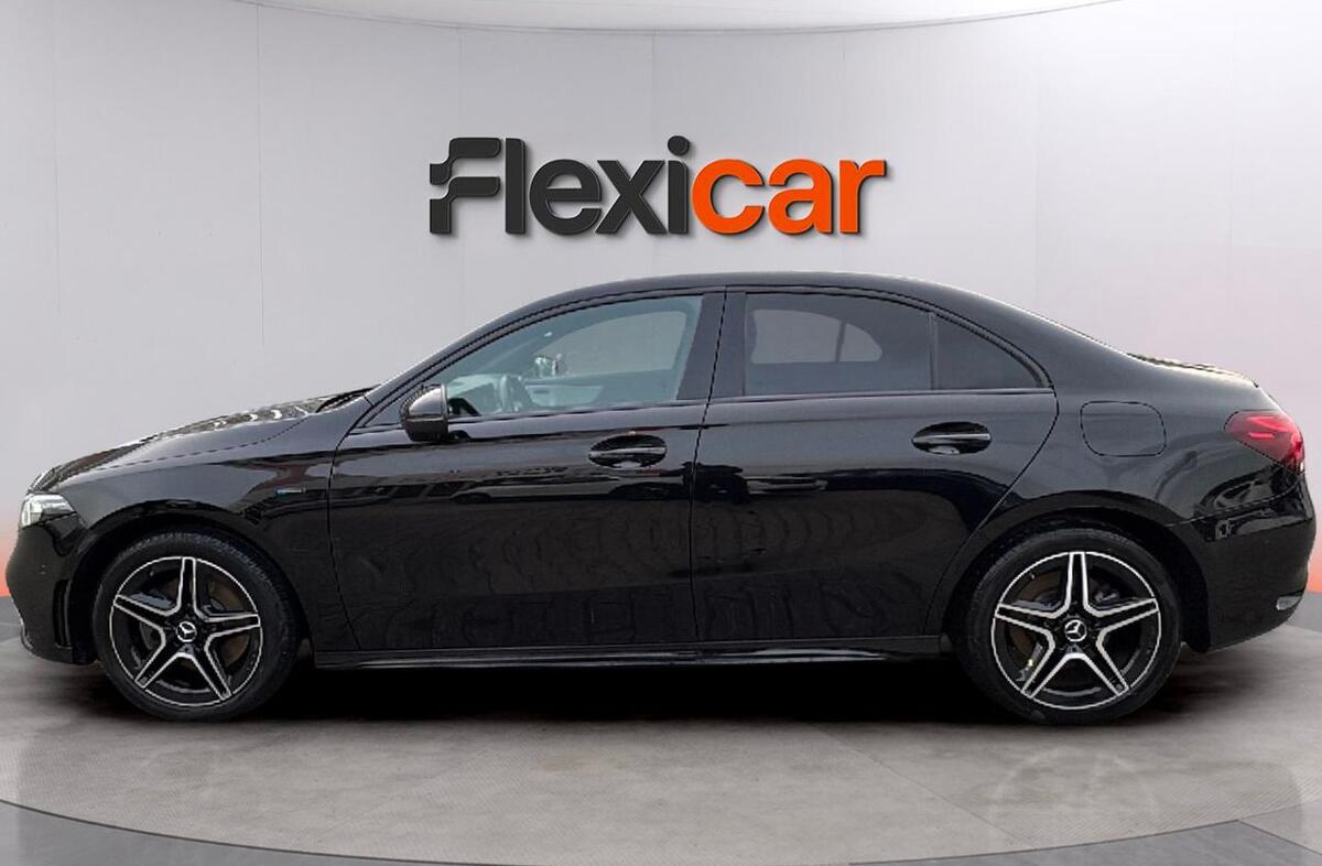 MERCEDES Classe A A 250 e AMG Line