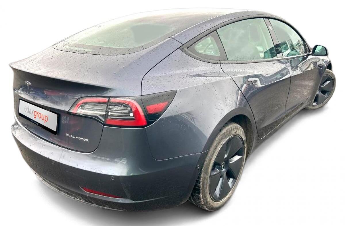 TESLA Model 3 Long Range Tração Integral