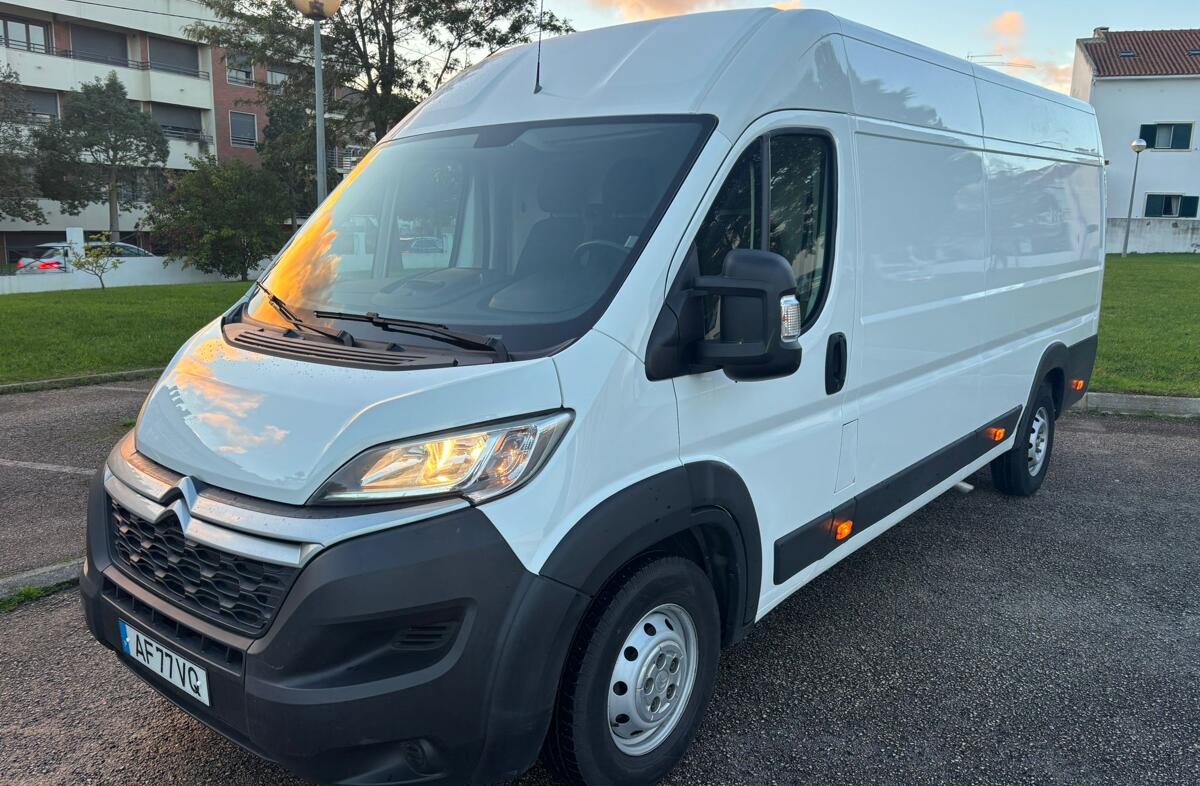 CITROEN Jumper 2.2 BlueHDi 35 L4H2 Club