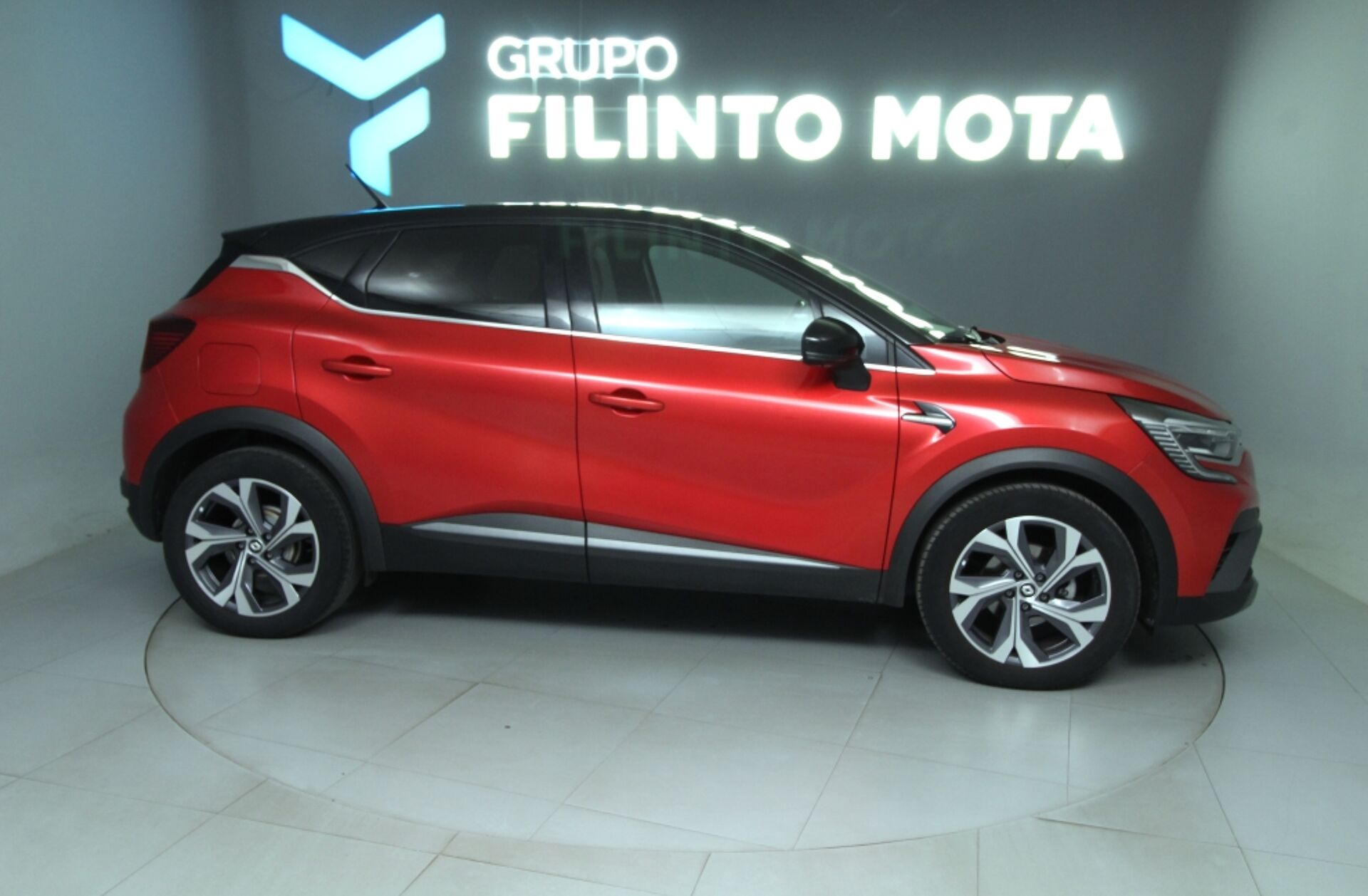 RENAULT Captur 1.0 TCe RS Line