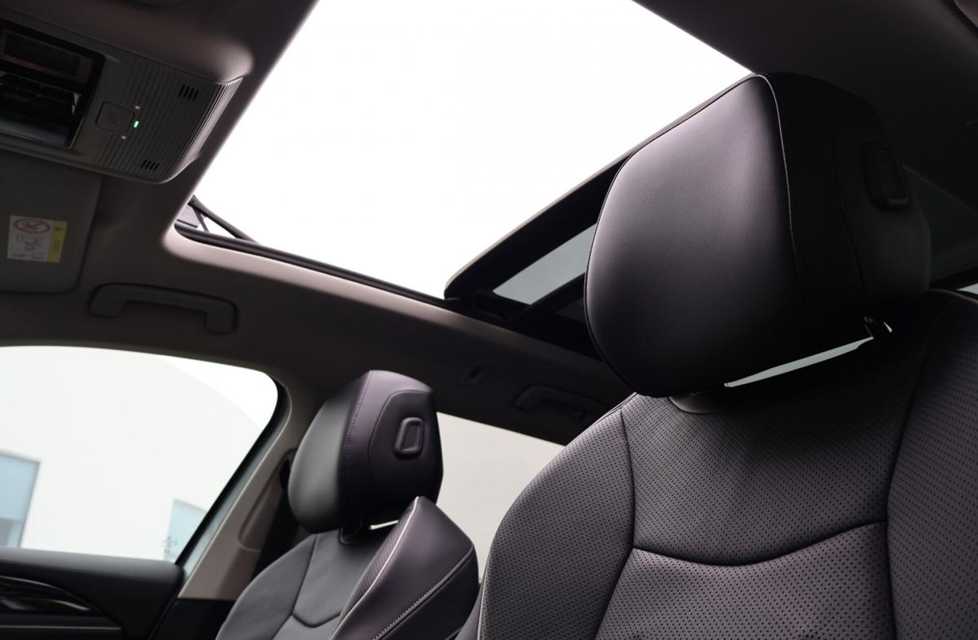 VOLKSWAGEN Passat V. 1.5 TSI eHybrid Elegance DSG