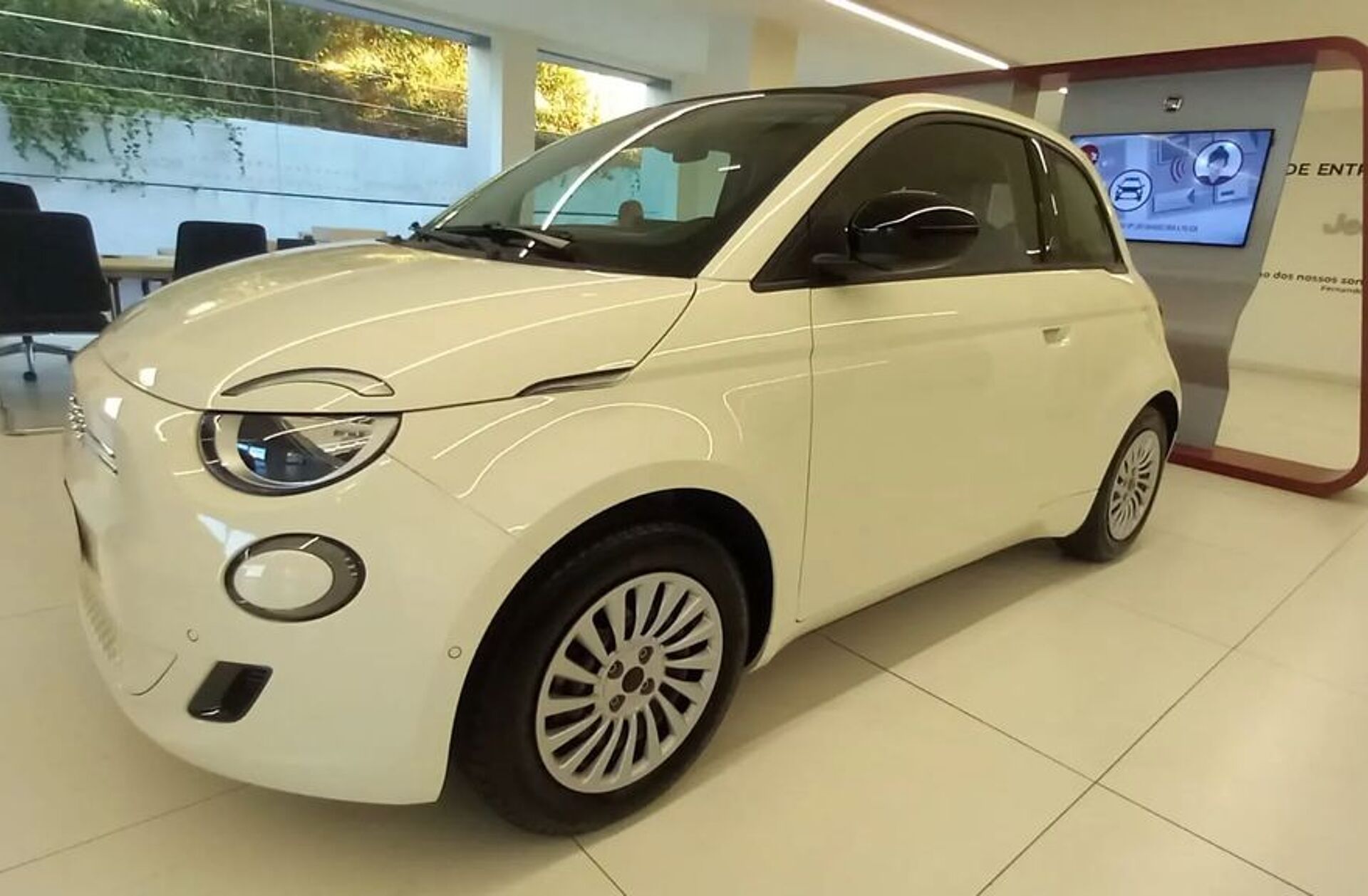 FIAT 500 23.8 kWh (RED) 2.0