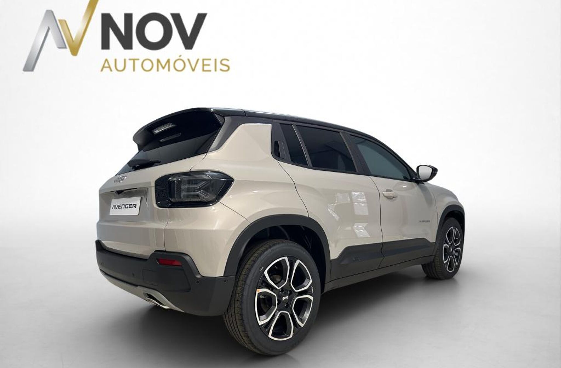 JEEP Avenger 1.2 e-Hybrid Altitude DCT