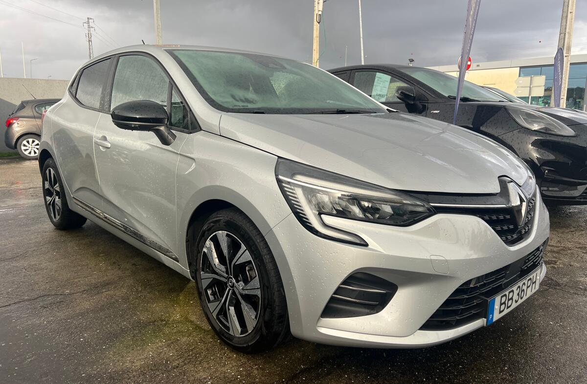 RENAULT Clio 1.0 TCe Techno