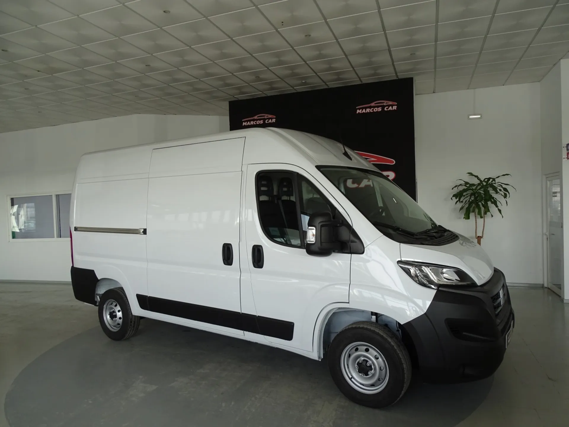 Fiat Ducato 35 2.2 M-Jet L por 35 400 € Marcoscar - Stand Palhais | Setúbal