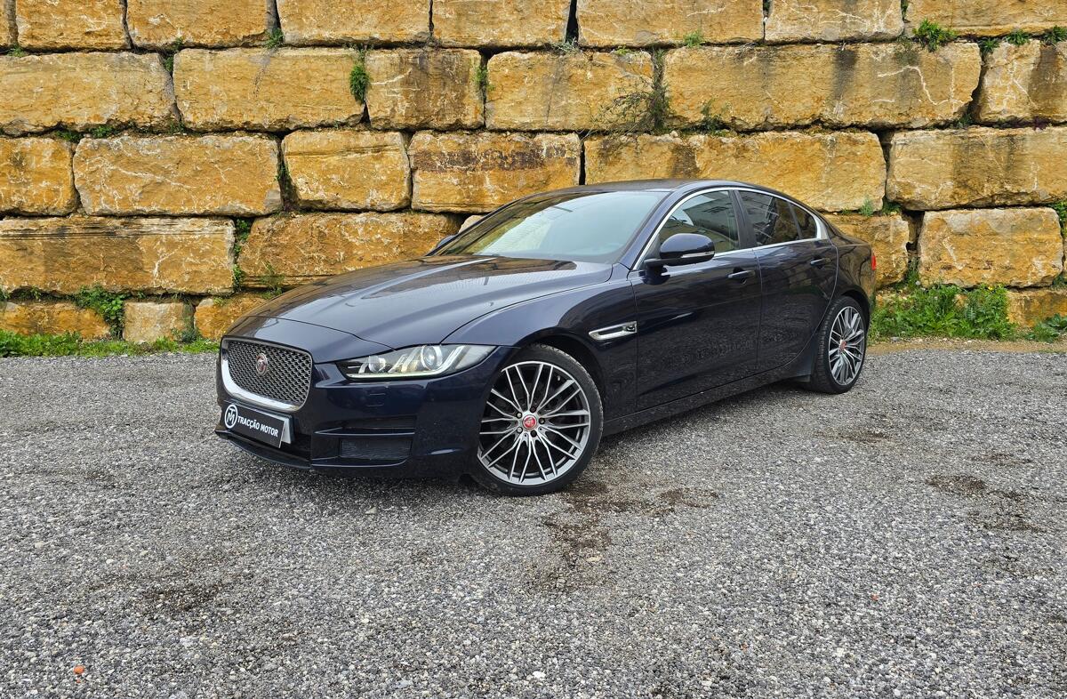 JAGUAR XE 2.0 D Prestige
