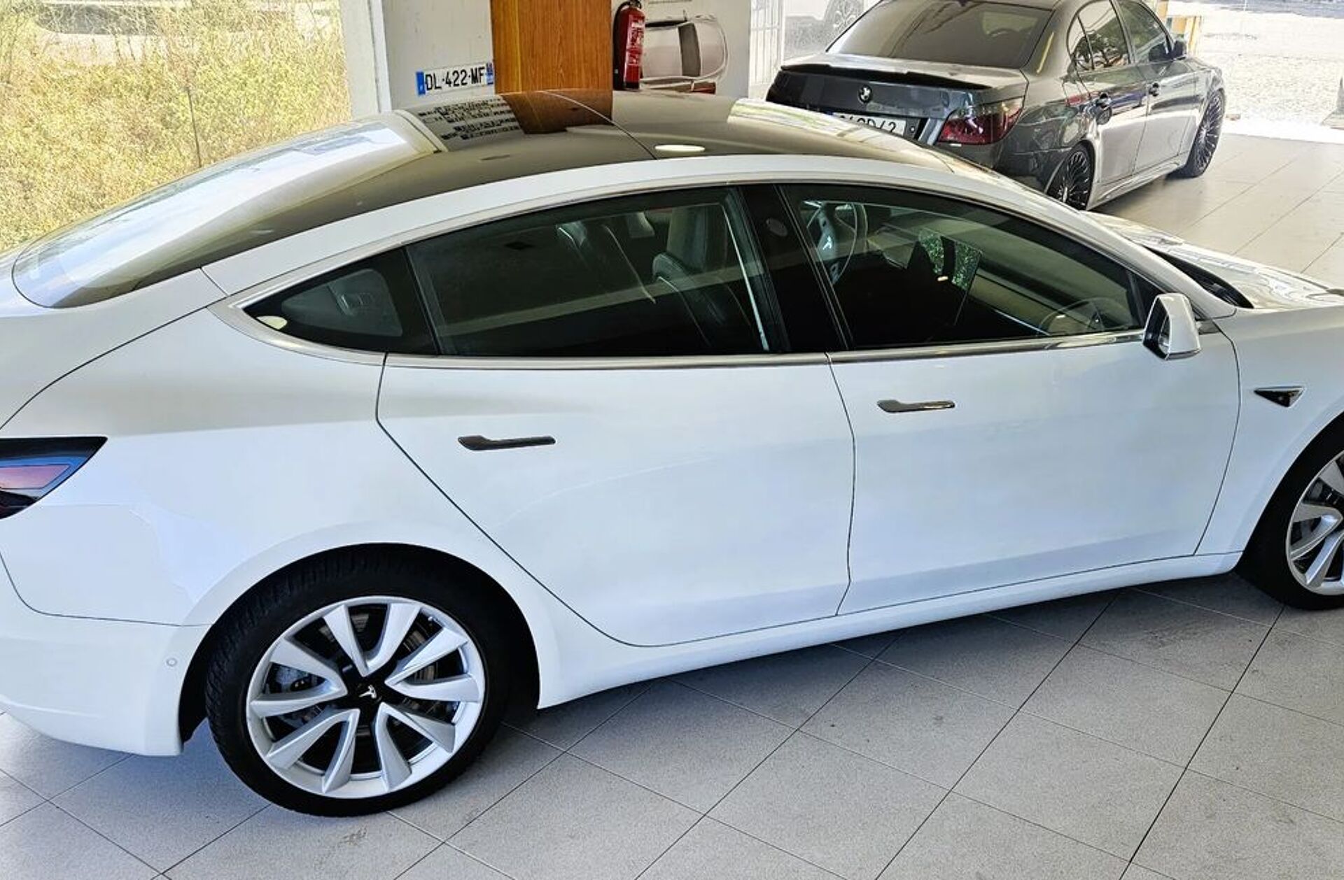 TESLA Model 3 Standard Range Plus RWD