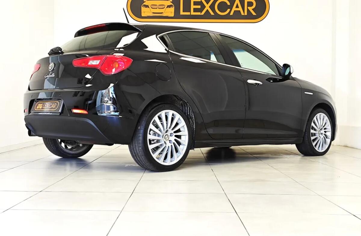 ALFA ROMEO Giulietta 1.6 JTDm Progression