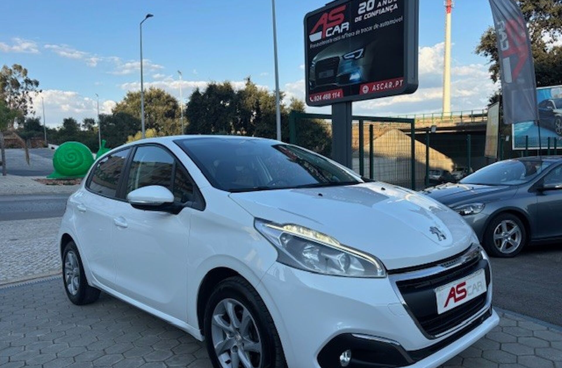 PEUGEOT 208 1.6 BlueHDi Style