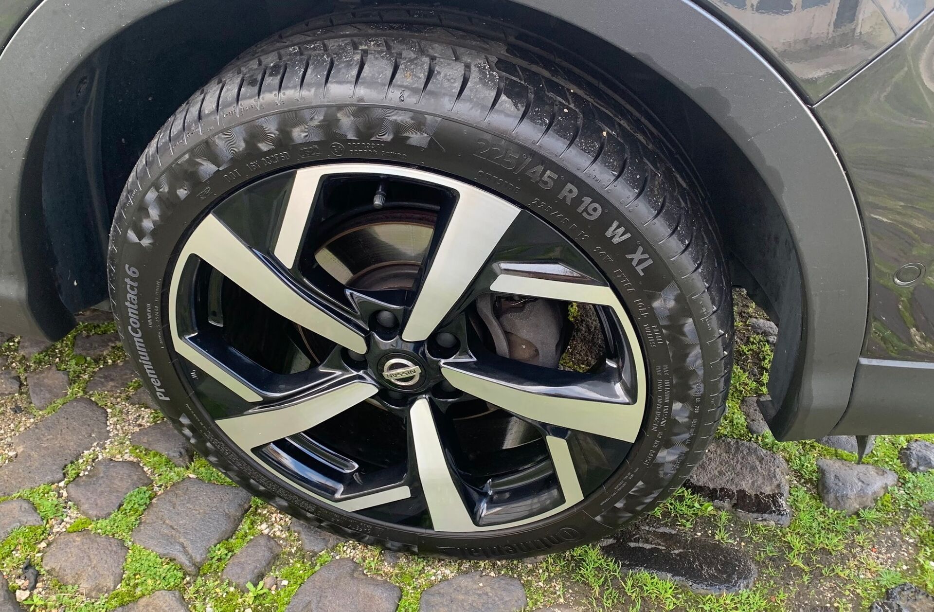 NISSAN Qashqai 1.6 dCi Tekna Xtronic