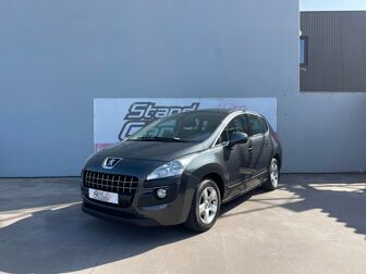 PEUGEOT 3008 1.6 HDi Executive CMP6