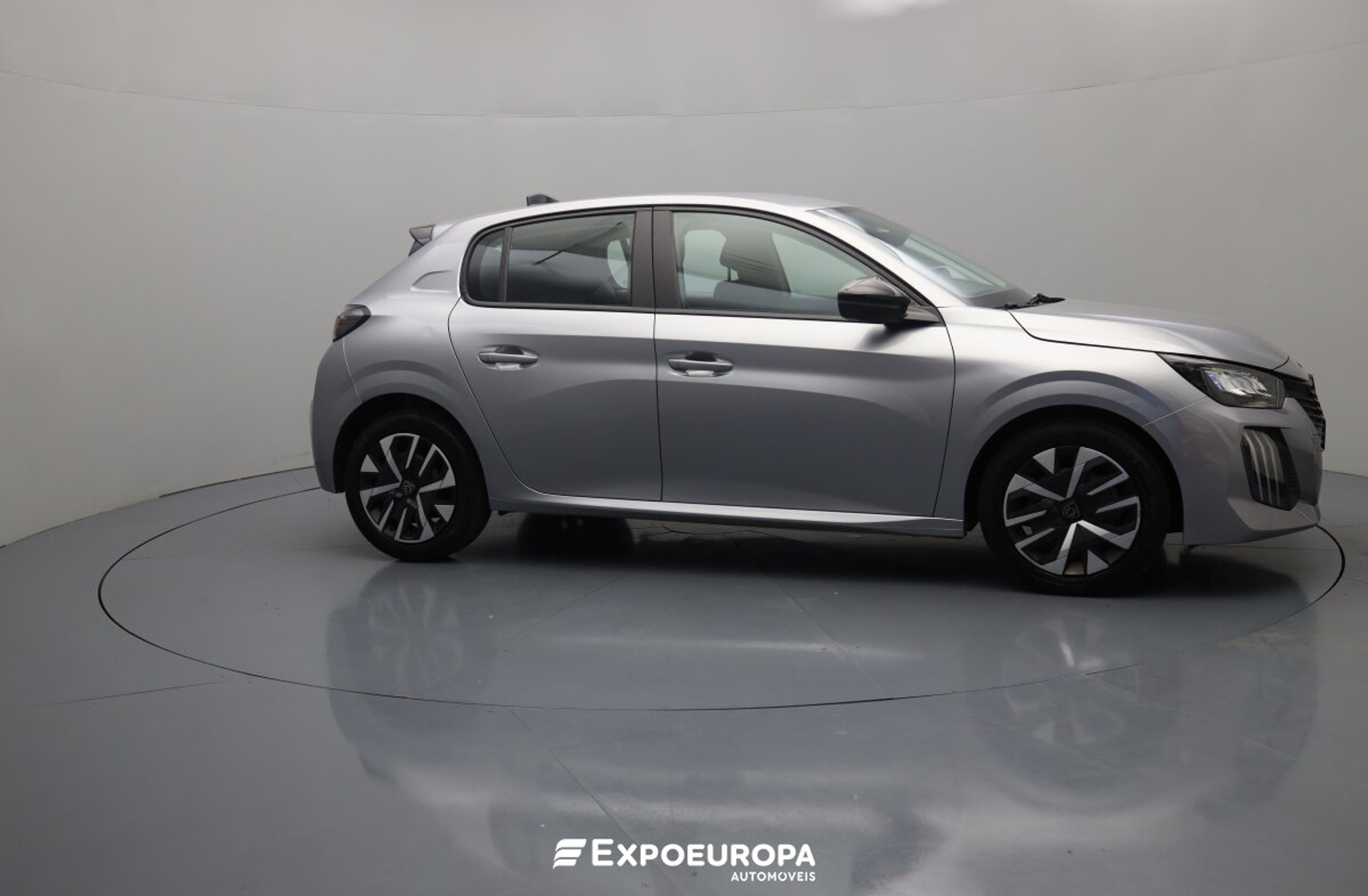 PEUGEOT 208 1.2 PureTech Active