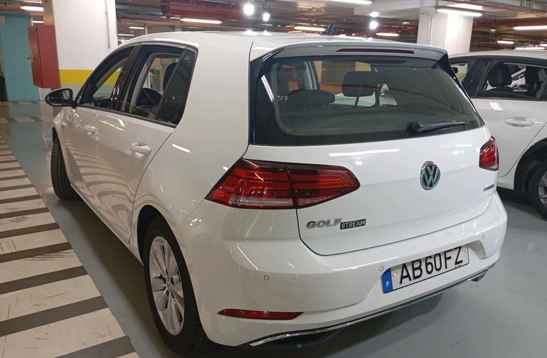 VOLKSWAGEN Golf 1.5 TSI BM Stream
