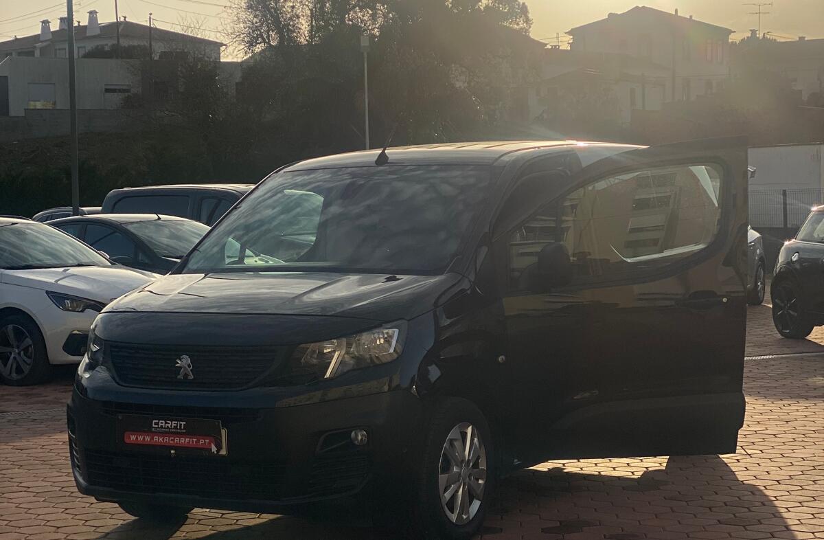 PEUGEOT Partner 1.5 BlueHDi Asp.Lon.EAT8