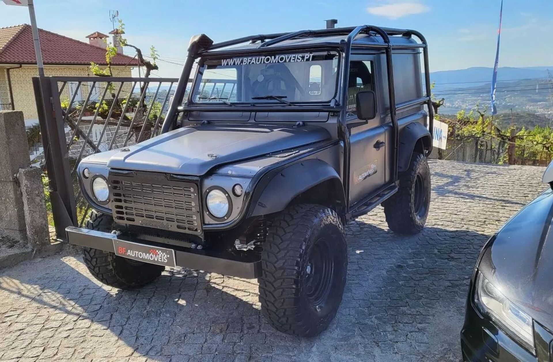 LAND ROVER Defender 90 2.5 Td5 Metal Top