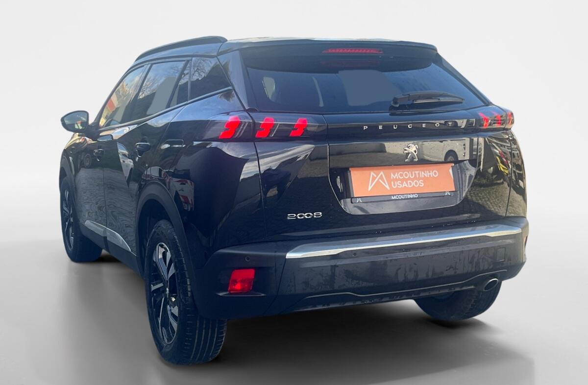 PEUGEOT 2008 1.5 BlueHDi Allure