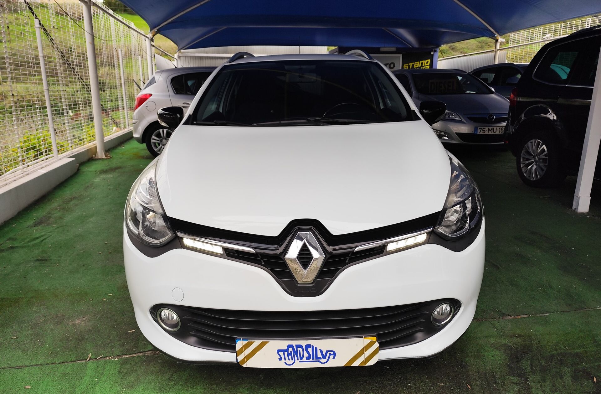 RENAULT Clio 1.5 dCi Limited EDC