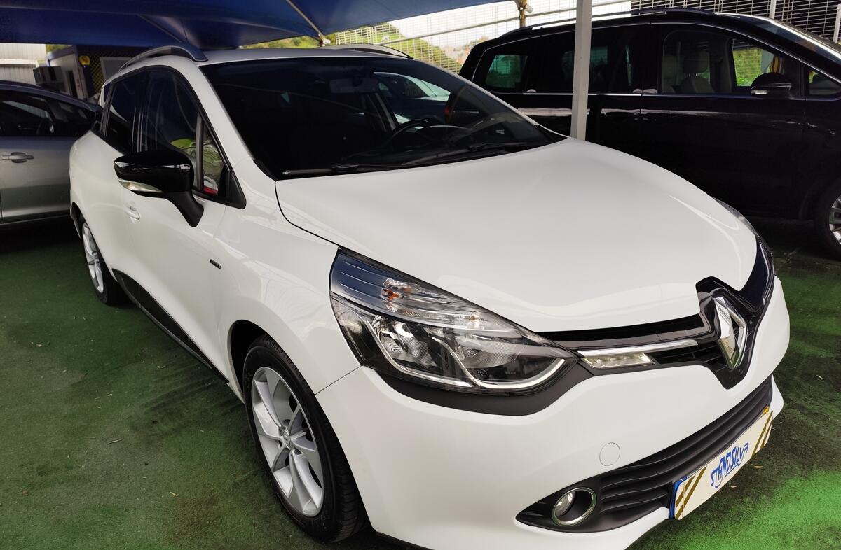 RENAULT Clio 1.5 dCi Limited EDC