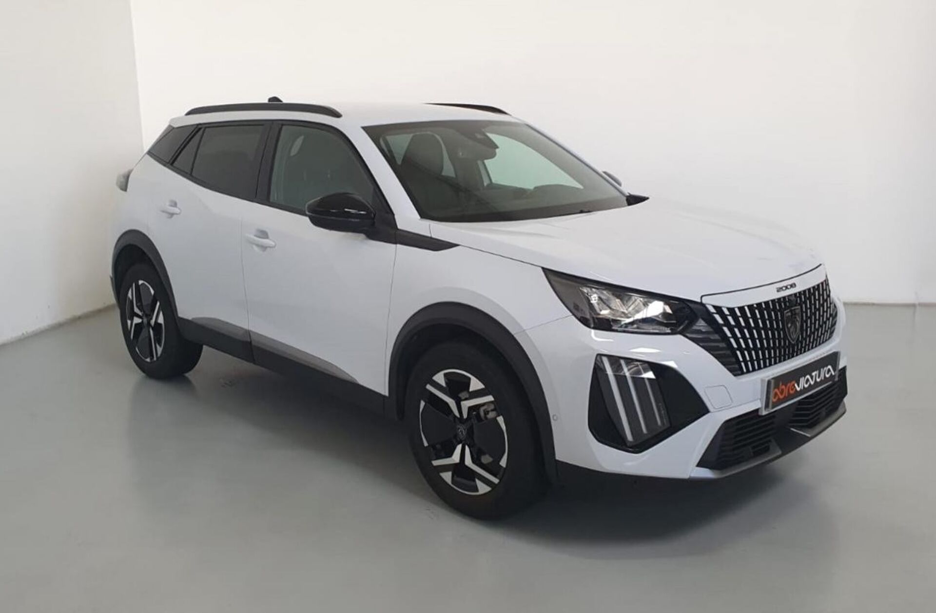 PEUGEOT 2008 1.2 PureTech Allure