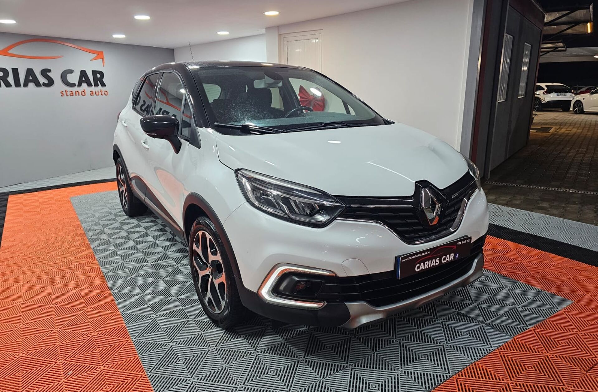 RENAULT Captur 0.9 TCe Exclusive