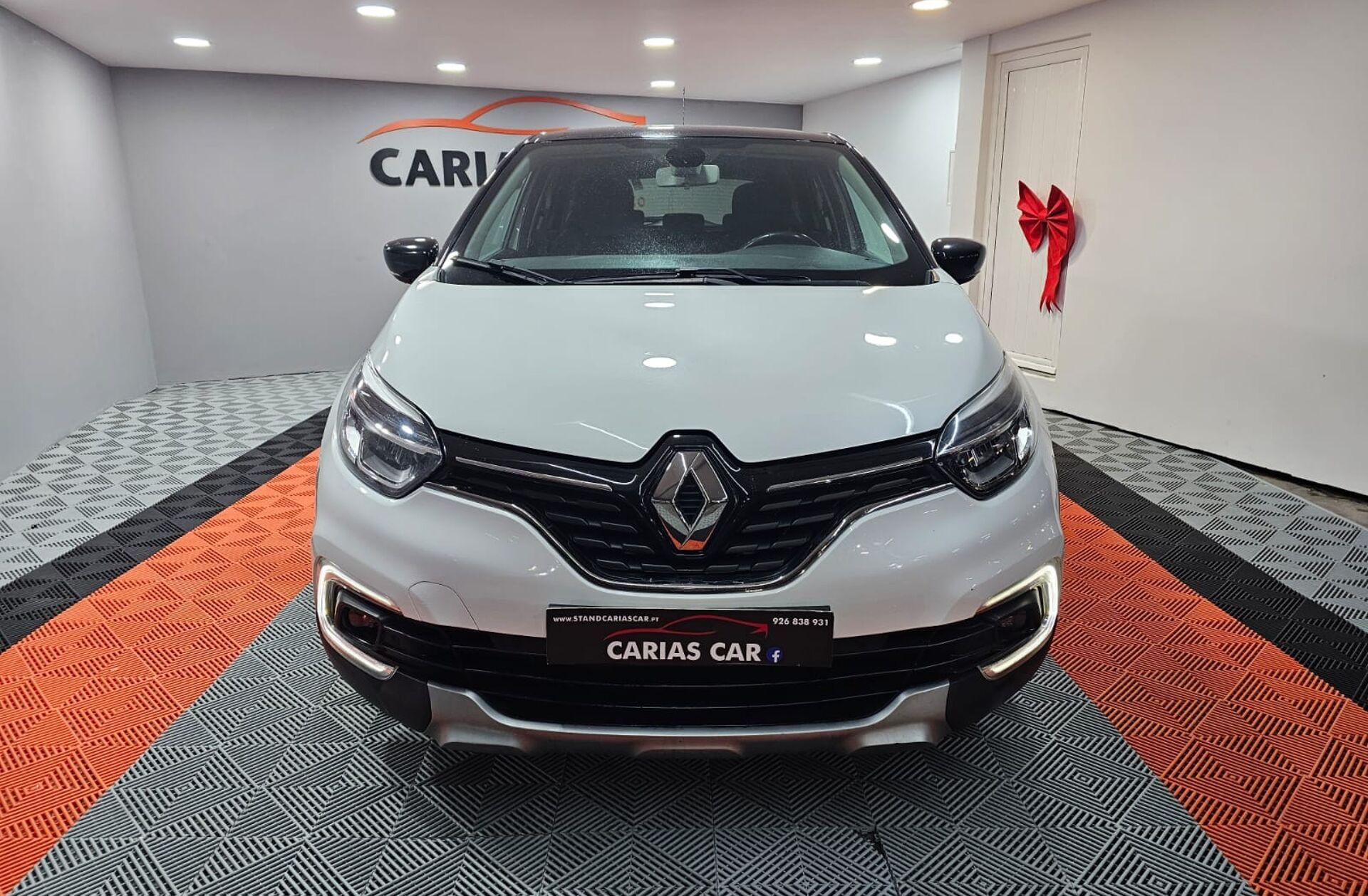RENAULT Captur 0.9 TCe Exclusive