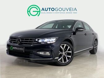 VOLKSWAGEN Passat 2.0 TDI R Line DSG