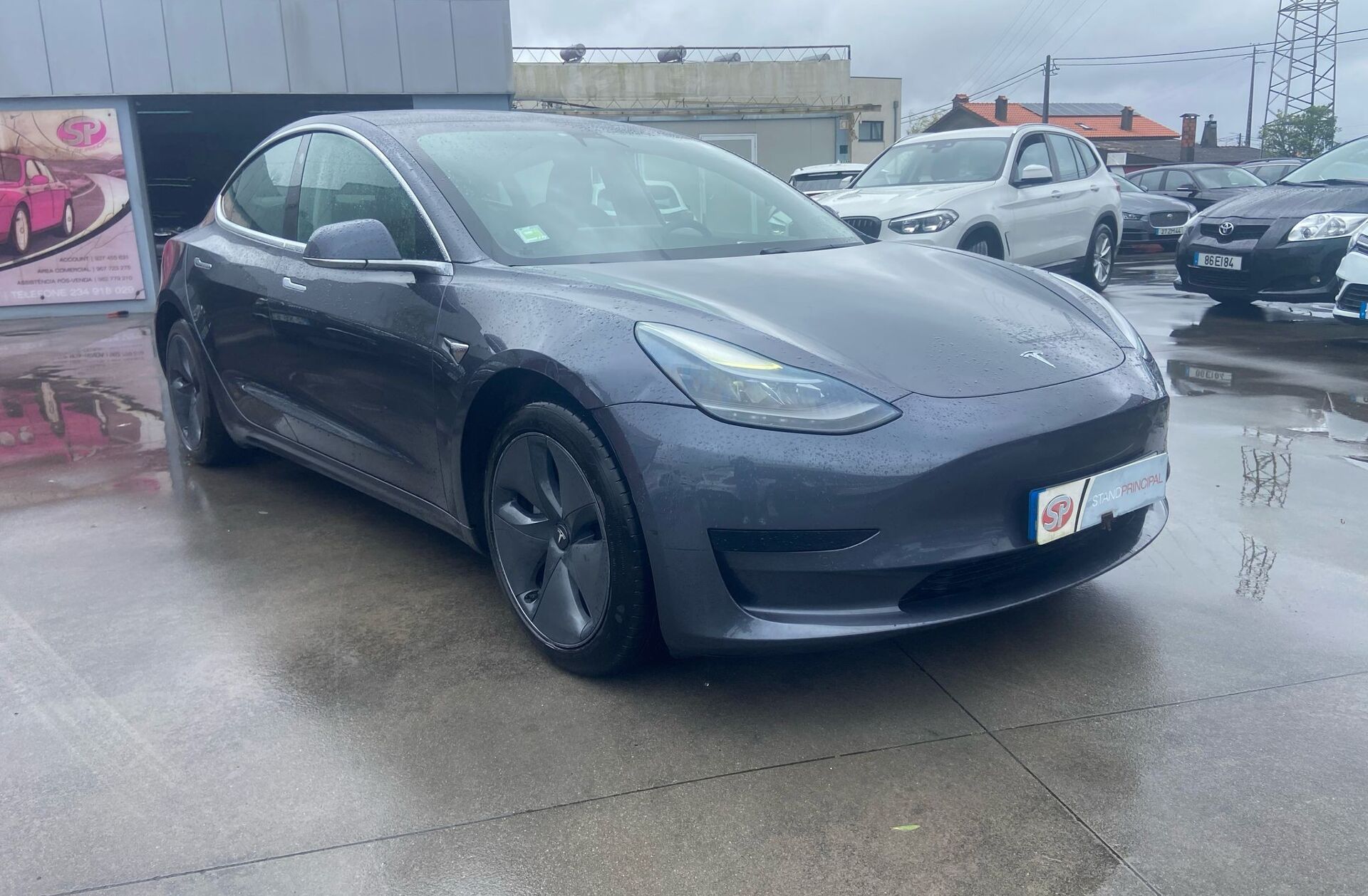 TESLA Model 3 Standard Range Plus RWD