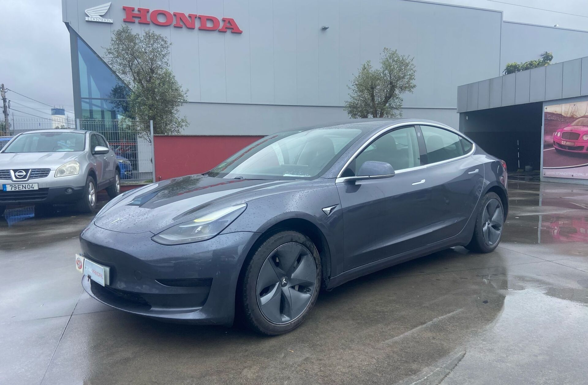 TESLA Model 3 Standard Range Plus RWD