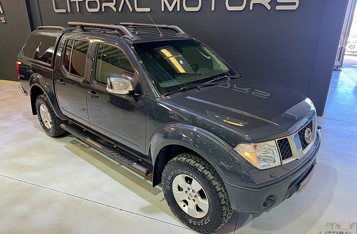 NISSAN Navara 2.5 dCi CD Pilot