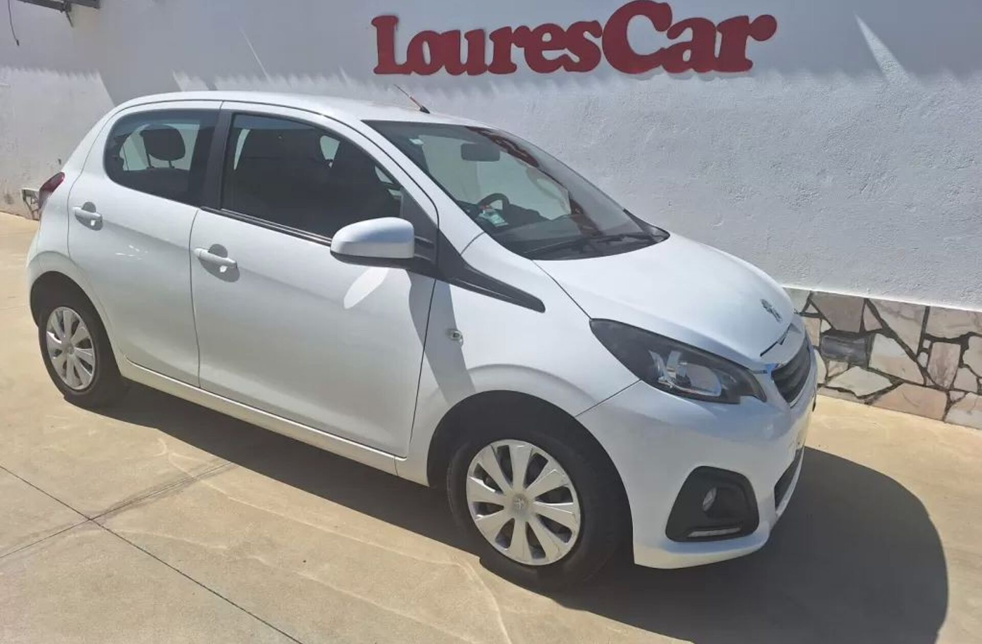 PEUGEOT 108 1.0 VTi Active