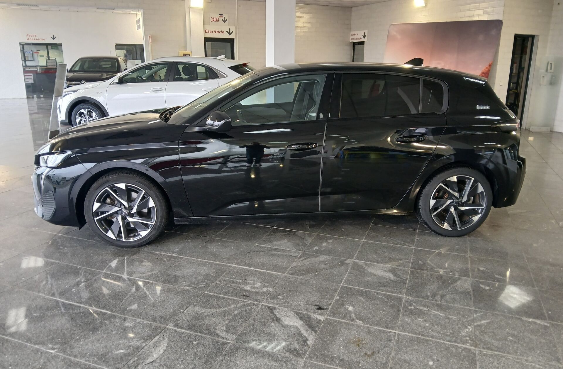 PEUGEOT 308 1.5 BlueHDi Allure EAT8