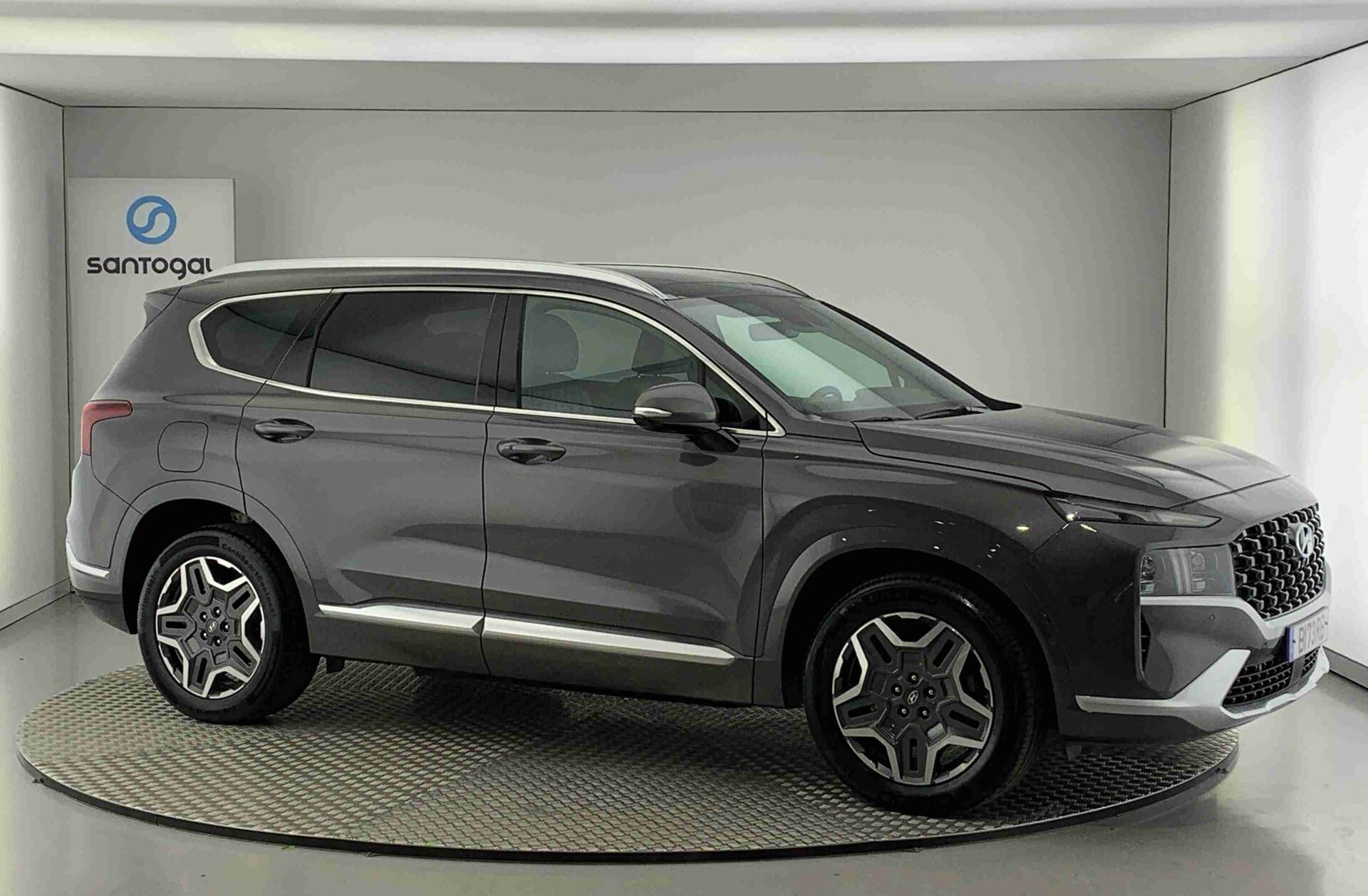 HYUNDAI Santa Fé 1.6 T-GDI PHEV Vanguard+Luxury Pack