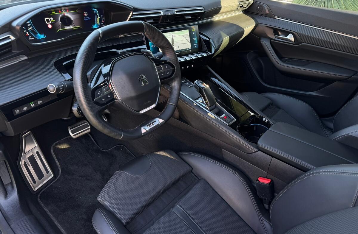 PEUGEOT 508 1.6 Hybrid GT e-EAT8