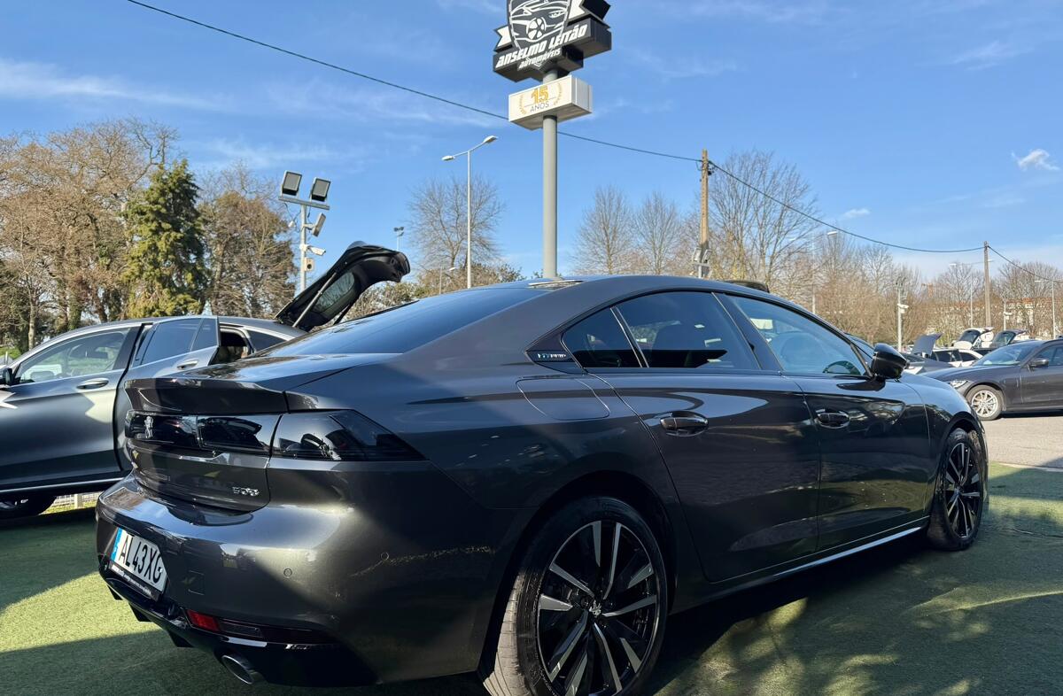 PEUGEOT 508 1.6 Hybrid GT e-EAT8